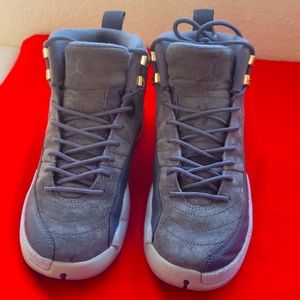 Nike Air Jordan 12 XII Retro Dark Grey Wolf 153264-005 Size 6Y  W so 71/2